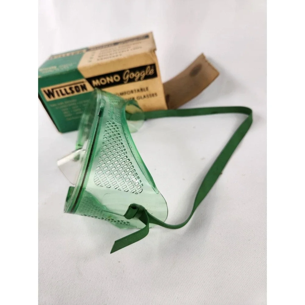 Vintage Green WILLSON Monogoggle Personal Safety Eye Protection Laboratory Safe‎